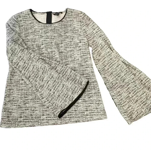 Banana Republic-Bell Sleeve Crew Neck Straight Hem Top-Women’s Size S-Stretchy - Picture 1 of 7